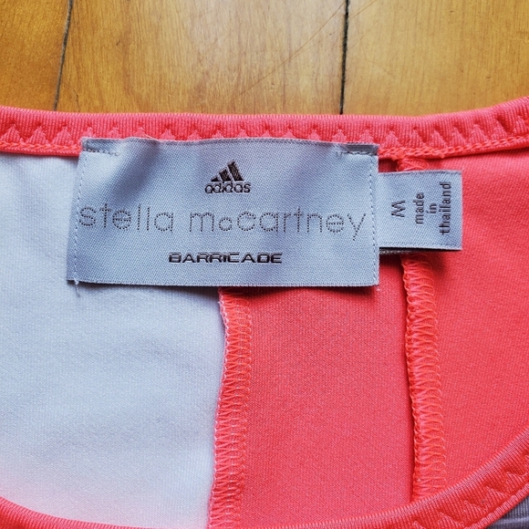 Adidas by Stella McCartney Barricade short sleeves top. Pink, grey & white. M. - Picture 3 of 8